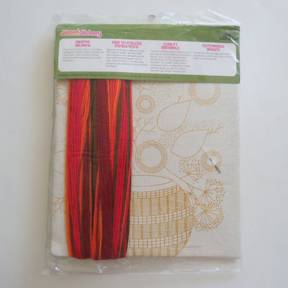Fall Reflections Vintage 1976 Sunset Stitchery 100% Wool Yarn Embroidery Kit - Picture 7 of 10